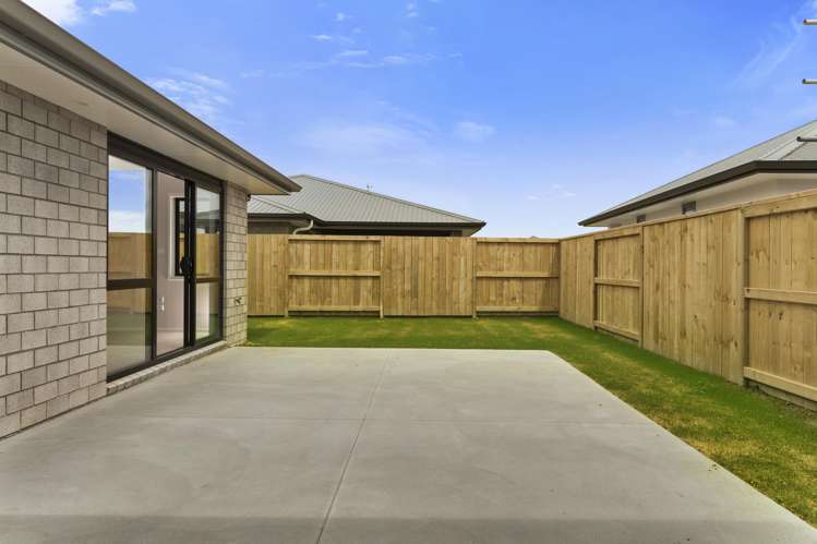 6 Rotomanu Place Pyes Pa_17