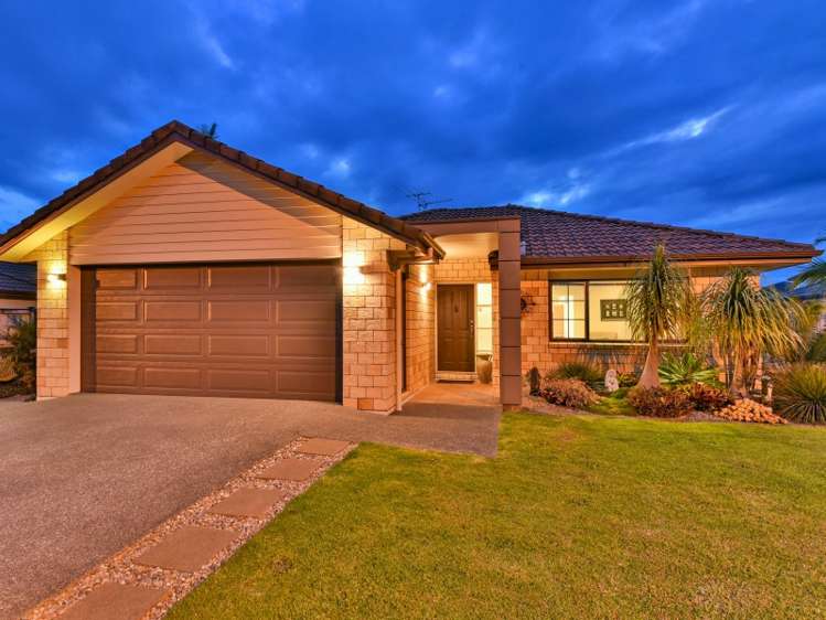 14 Turnberry Drive Wattle Downs_3