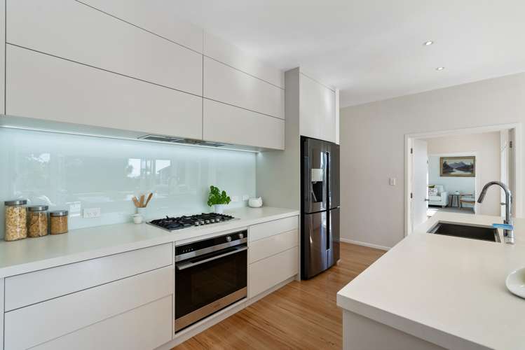 827 Riddell Road St Heliers_12