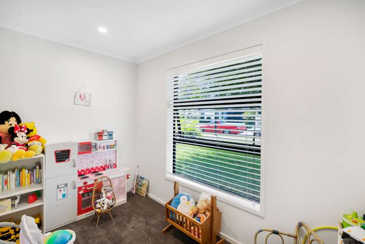 11 Munford Lane Riverhead_11