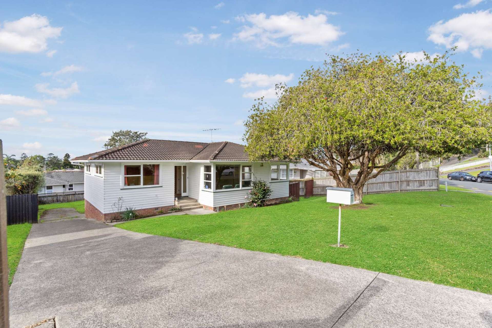 14 Hatherlow Street Glenfield_0