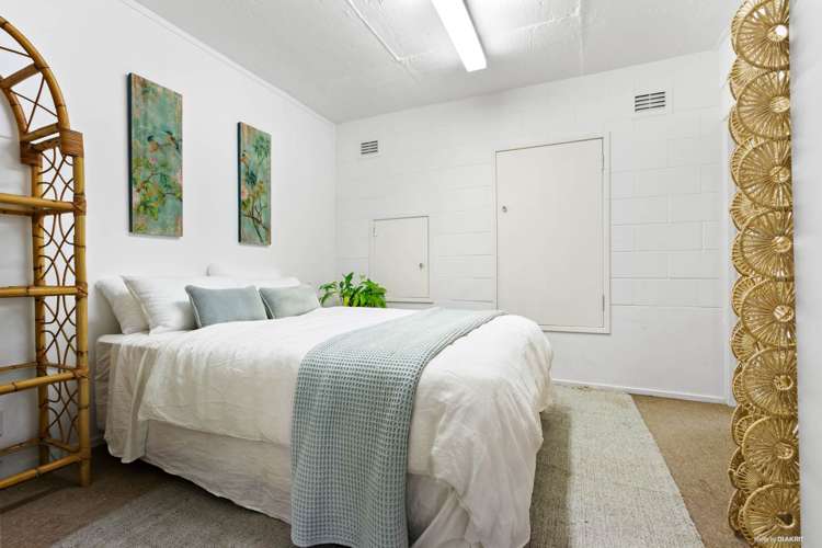 173 Woodlands Park Road Titirangi_13