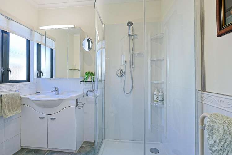 10 Park Lane Greenmeadows_17