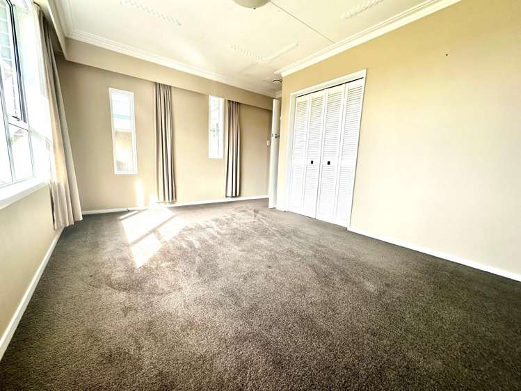 36 Christie Street Balclutha_11