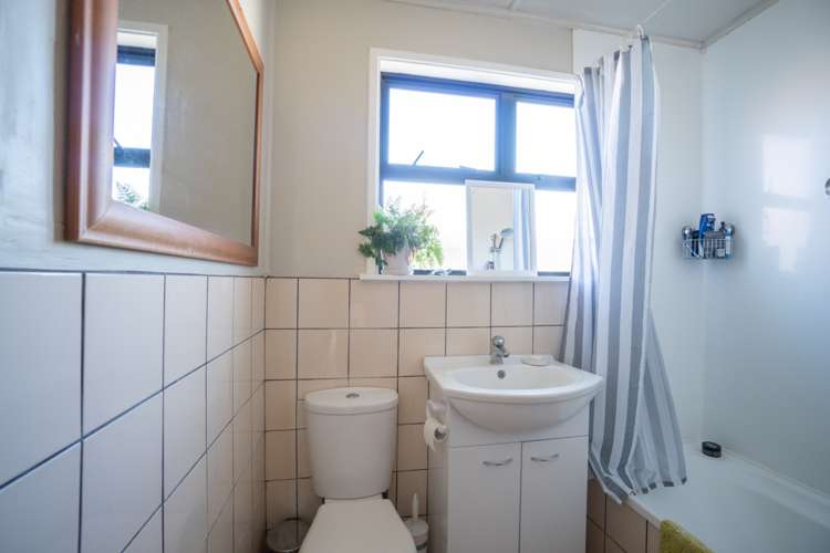 40 Andrew Avenue Roslyn_8