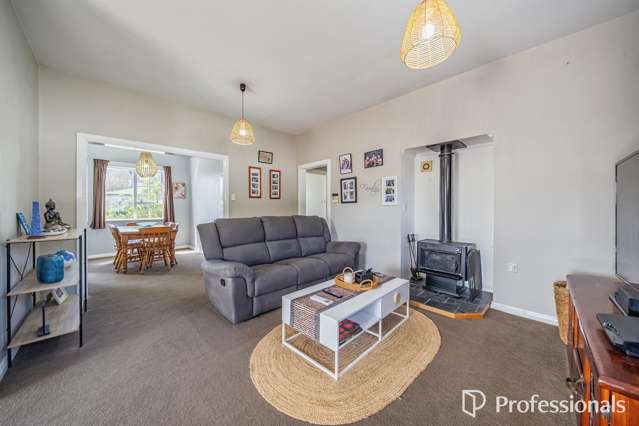 11 Elizabeth Street Moera_1