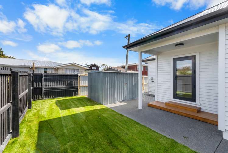 60 Frankleigh Street Somerfield_18