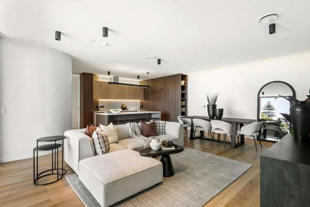 13/423-427 Beach Road Mairangi Bay_3