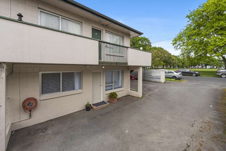 1/122 Firth Street_0