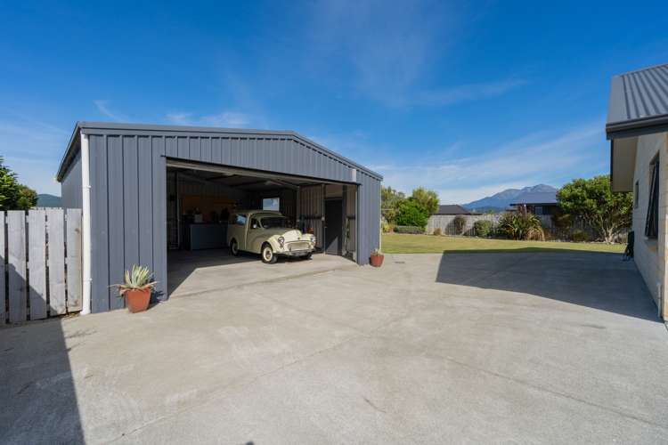 51 Howden Street Te Anau_11