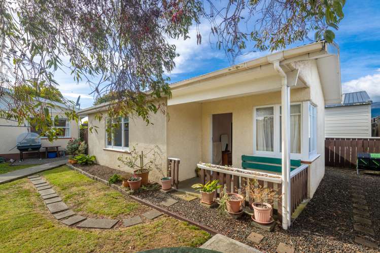 383 Lower Queen Street Richmond_16