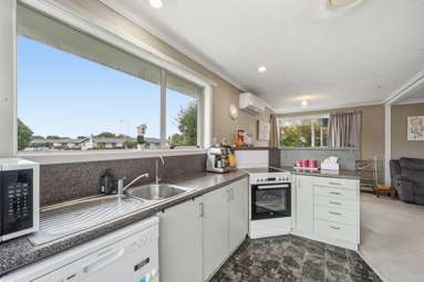 22 Orwell Crescent_4