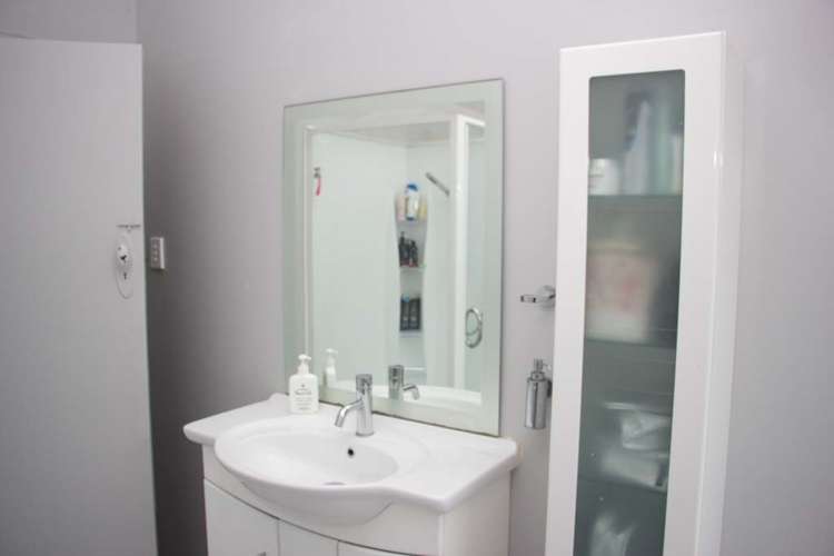 24 Doyle Street Blaketown_9