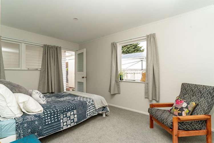 99 Broadway Carterton_13