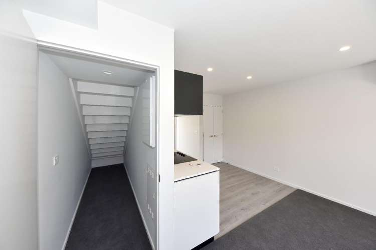 9/302 Fitzgerald Ave 1419_8