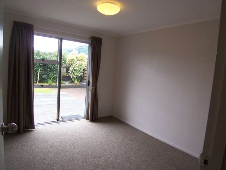 11a Graham Grove Waikanae_7