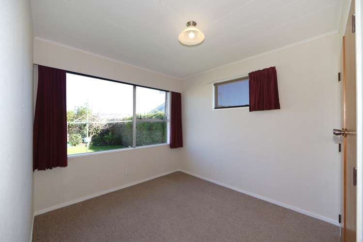 23 Lichfield Crescent Tamatea_9