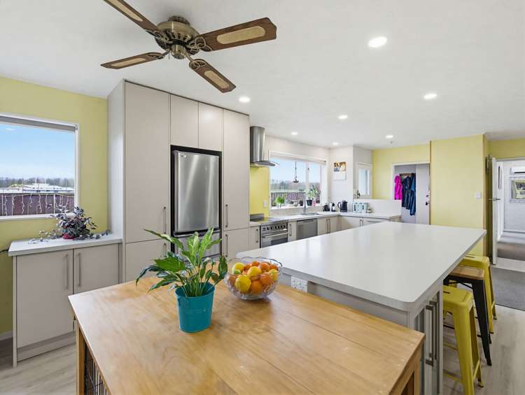 37 Frickleton Street Taradale_6