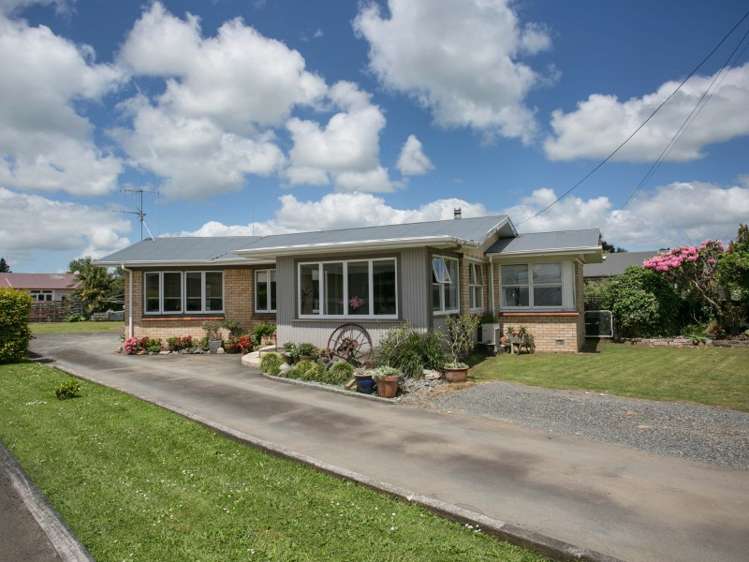 30 Burns Street Leamington_19