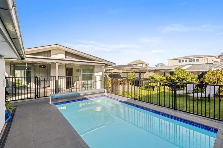 87 Cotswold Avenue Bishopdale_15