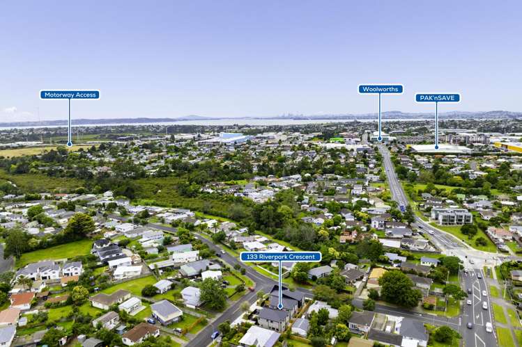 133 Riverpark Crescent Henderson_18