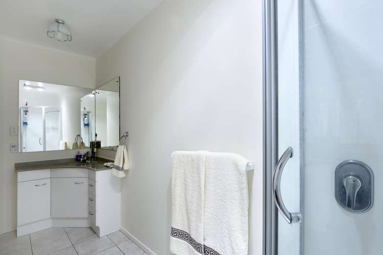 33 Marlborough Crescent Richmond_19