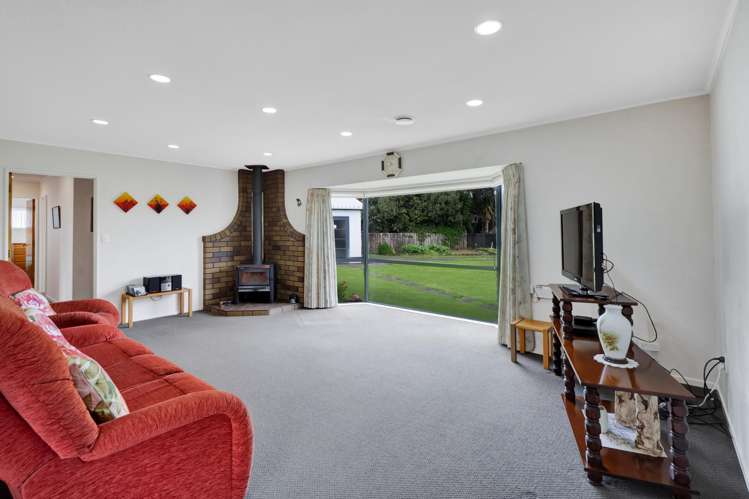 16 Hussey Street Oakura_8