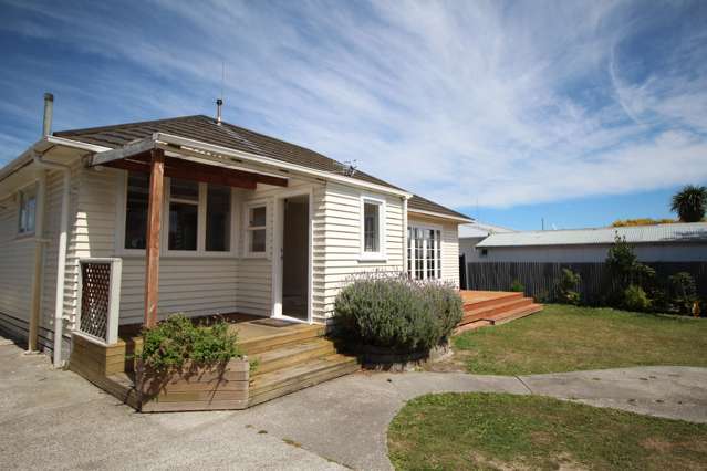 Tidy three bedroom house