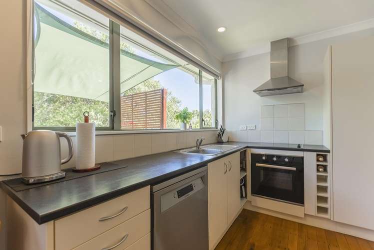 28 Ruapehu Street Paraparaumu_3