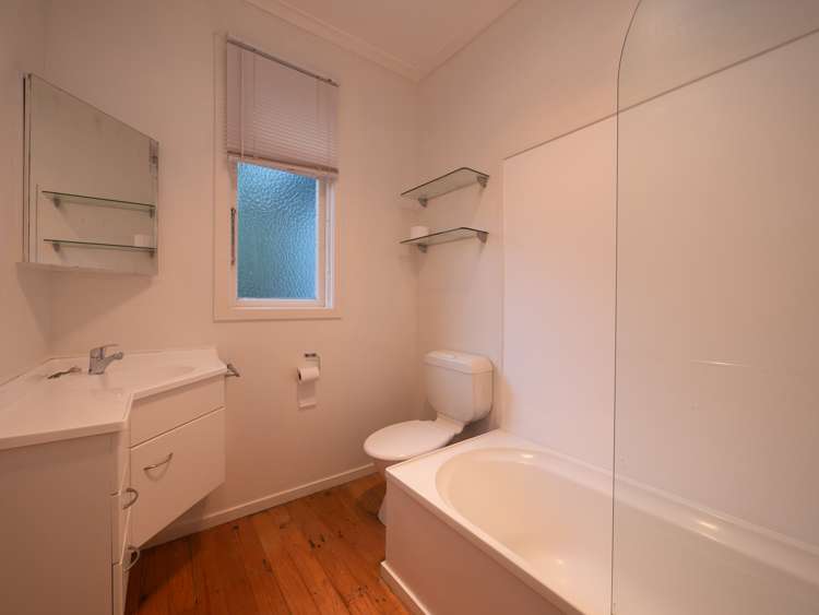 49 Totara Street Ravensbourne_16