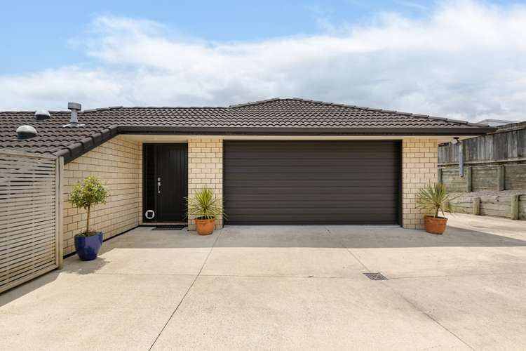 40 Waterside Drive_0