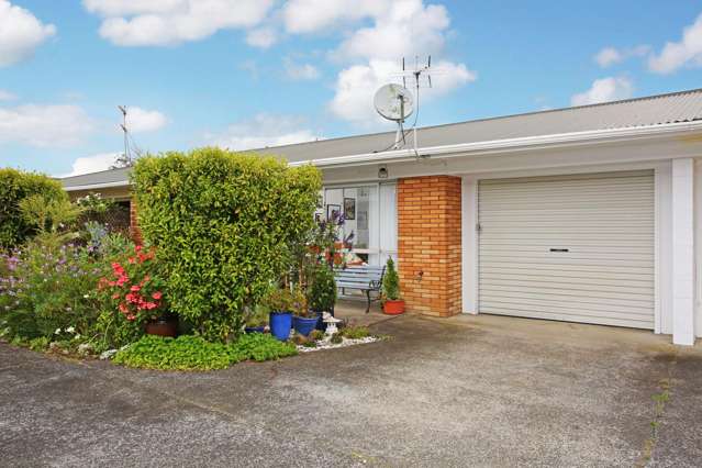 2/101 Seddon Street Pukekohe_3