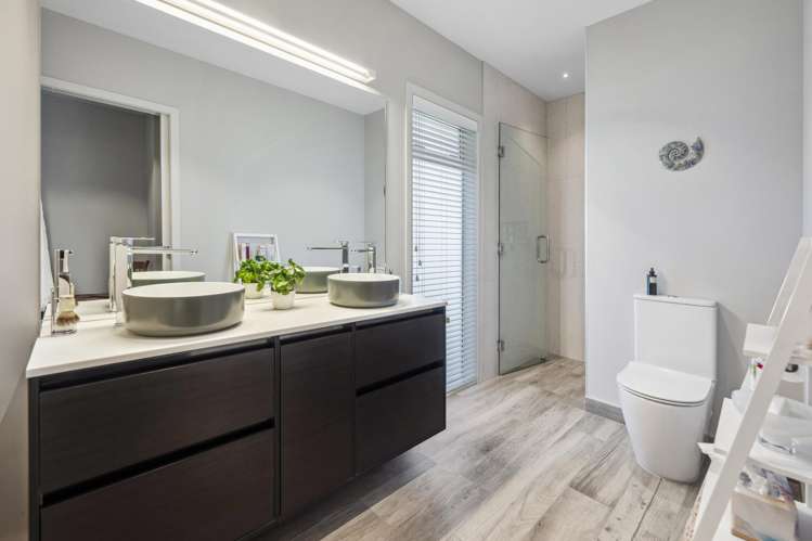 8 Jojos Way Lynmore_19