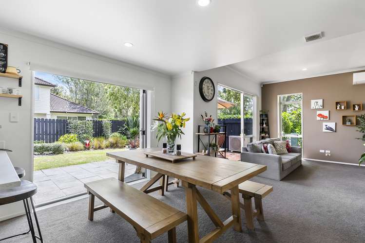 54 Bruce Pulman Drive Takanini_10