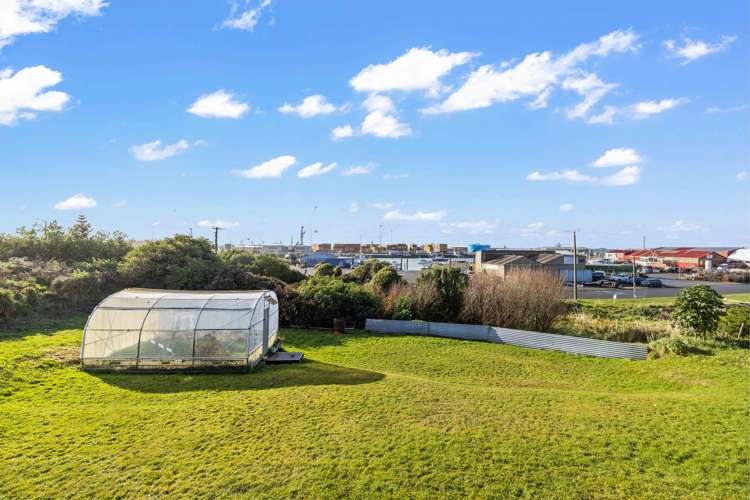 293 Gore Street Bluff_16