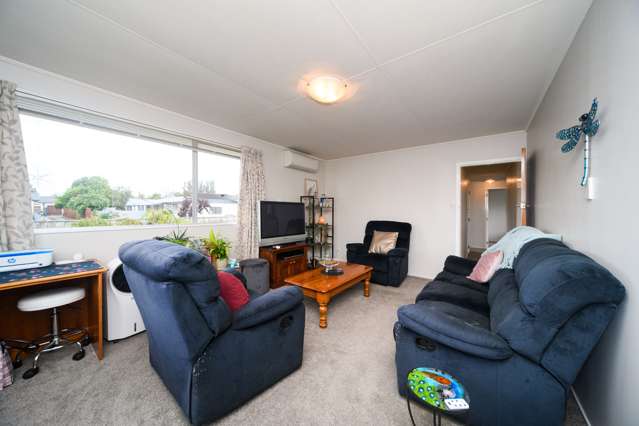 29 Ferndale Place Feilding_3