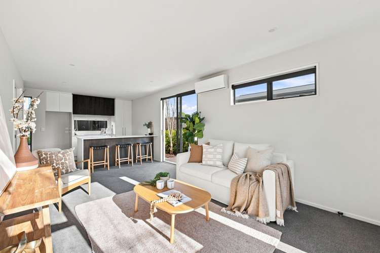 99 Simeon Street_5