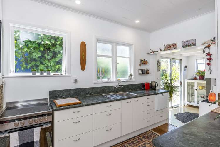 17b Arawa Street Raumati Beach_16