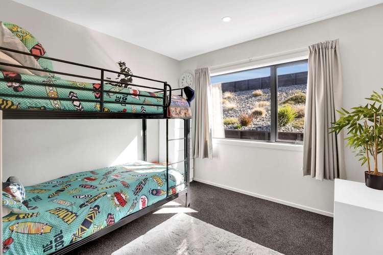 71 Stratford Drive Cromwell_16