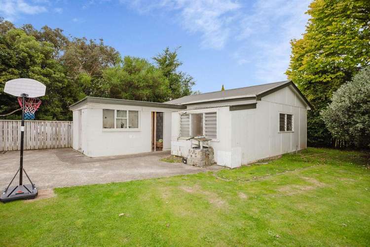 84 Gordon Street Dannevirke_17