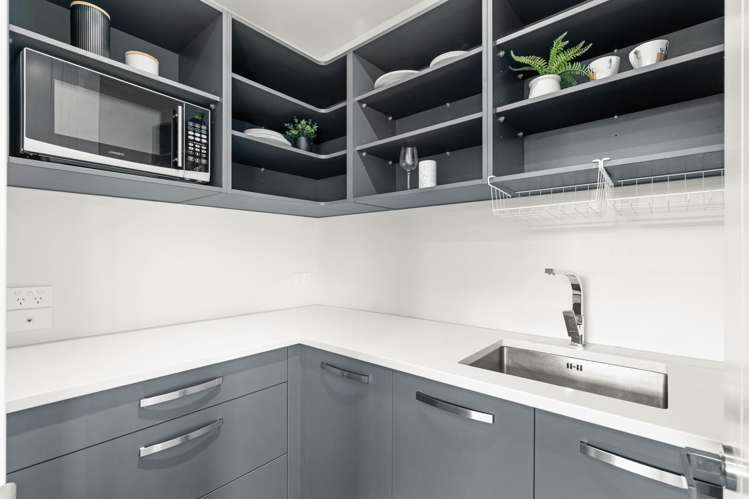 1 Canter Lane Aidanfield_11