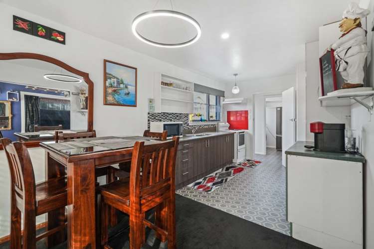 41 Kathleen Crescent Hornby_5