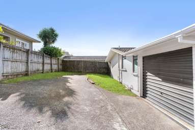 1596b Great North Road_2