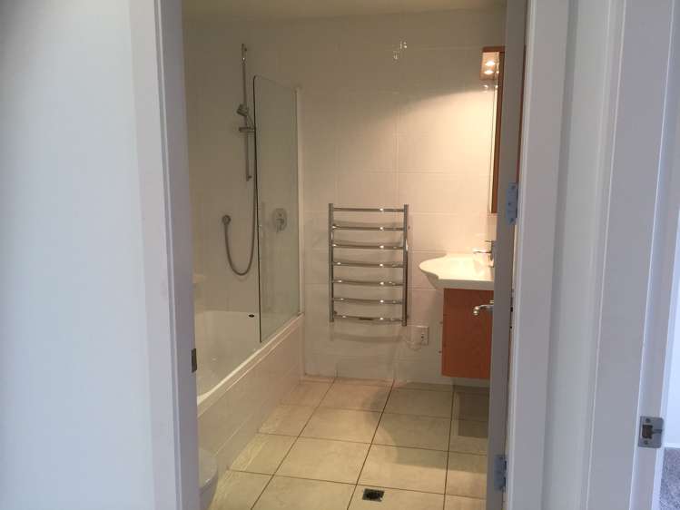 24/4 Seaview Road Paraparaumu Beach_17