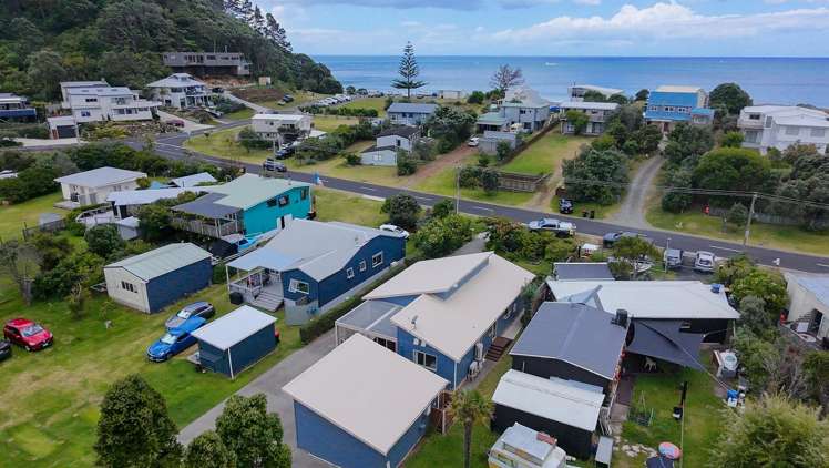 109 Ocean Beach Road Tairua_19