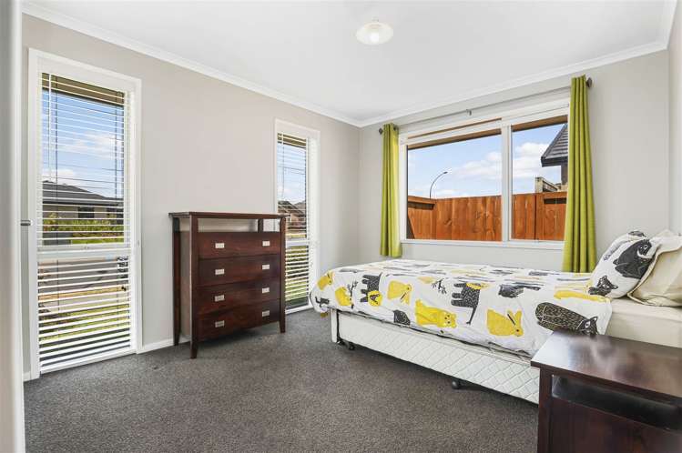 18 Chalgrove Road Huntington_13