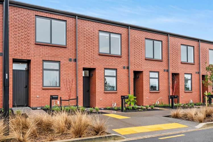 17-35 Raukohekohe Road Wiri_9