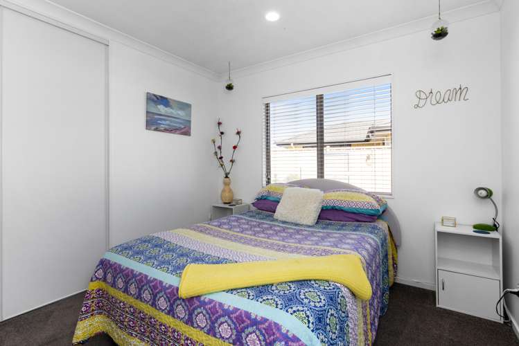 9 Pania Place Poraiti_16