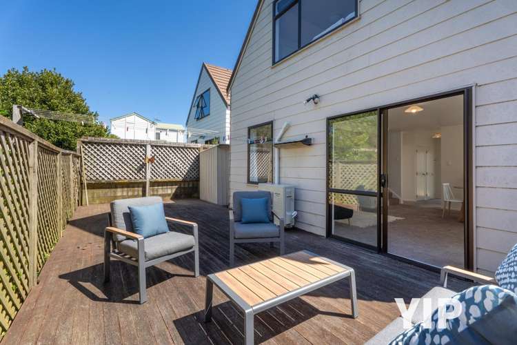 2/46 Wingfield Place Churton Park_10