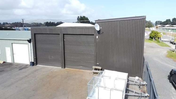 Unit 3/52 Riverbank Road Otaki_2